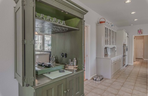 Shenandoah Valley House | Sleeps 12 Pet Friendly Next to Amador Top Wineries