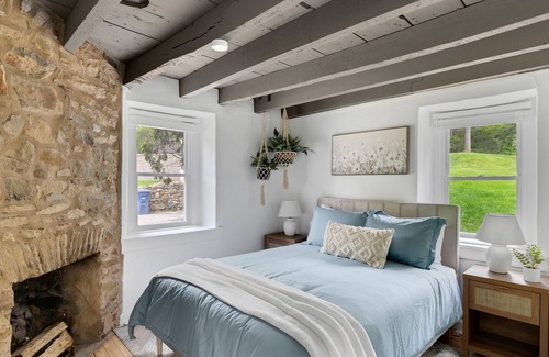 Wagontown House | Sleeps 16+, 2 King Beds, Gated Pool, Hot Tub