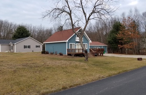 Silver Lake House | Sleeps 18! Heated pool and lake access.