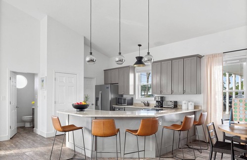 Crystal Beach House | Sleeps 36 | 2 Homes, Walk to Beach, Priv Pool + Hot Tub | Tidal Wave & Seacrest