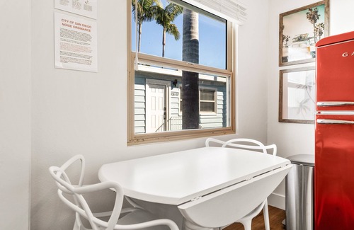 Crown Point House | Sleeps 52! 28 Beds! 6 King Beds - AC - Steps to Beach - 10 homes-in-1 - 6 Cars!
