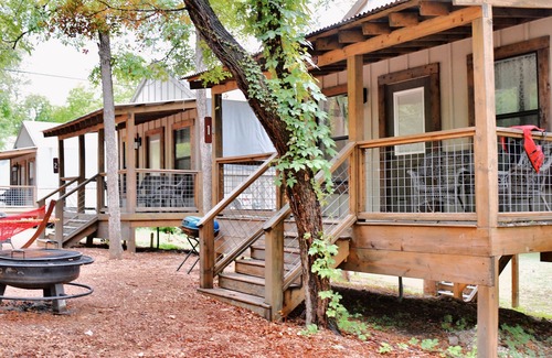 Seguin Cabin | Sleeps 6! Brand new Cabin with many amenities: Pool, hot tub, kayaking! - SG17