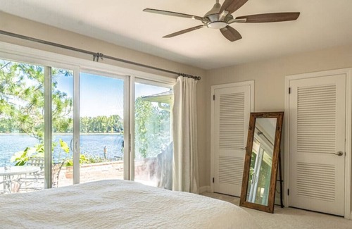 Whispering Pines House | Sleeps 7! Whispering Pines Lake Front