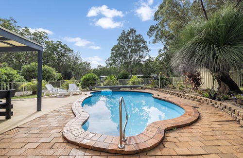 Arakoon House | SLEEPS 9 * BEAUTIFUL SWIMMING POOL * Linen Not Included