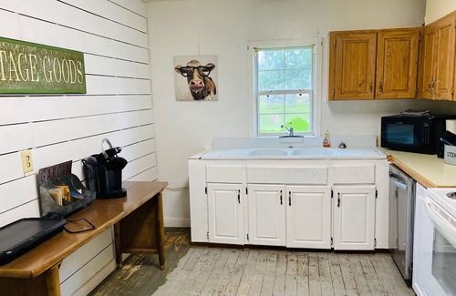 Lake City Other | Sleepy Sheep Farmhouse/Bunkhouse