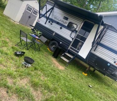 Bloomington Other | Sleepyheadz Campers and Tents LLC