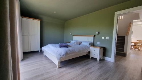 Kilcar Apartment | Sliabh Liag View