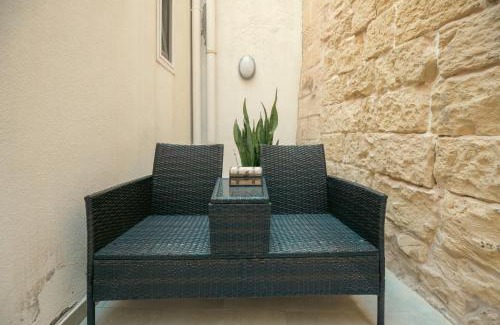 Sliema Bed & Breakfast | Sliema Central O'Clock Malta