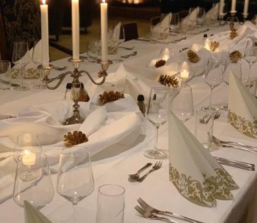 Sor-Odal Hotel | Slobrua Gjestegård