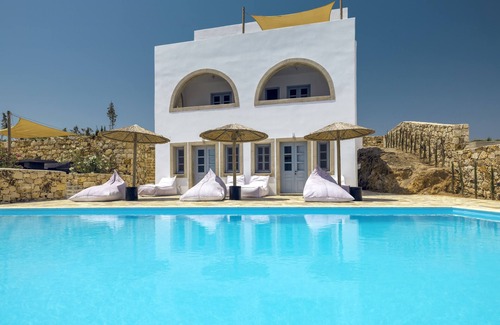 Sapsila House | Slow Luxury Patmos Hideaway with panorama and pool Villa Tatyana