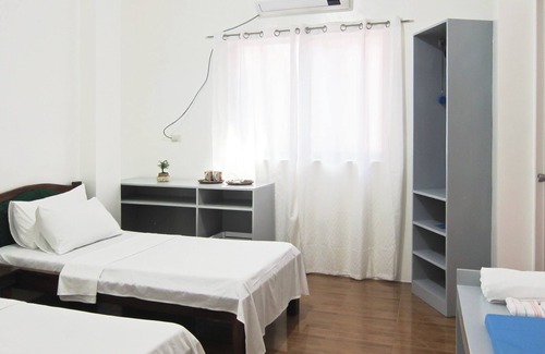 Santa Fe House | SMAK's Apartment - Twin Room | Bantayan Island | Santa Fe