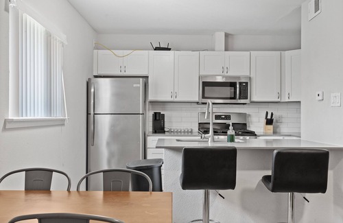 Highland Apartment | Small 1 Bedroom Apt in Highland Austin TX 3793