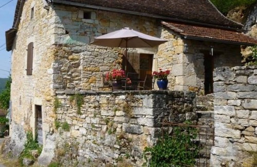 Ambeyrac House | Small charming house