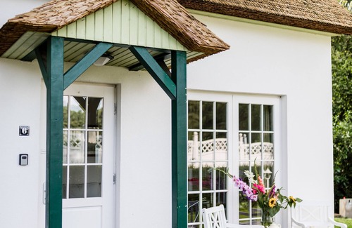 Klein Bollhagen House | Small coach house: 10 min. to the beach, in the middle of nature, sauna & whirlpool