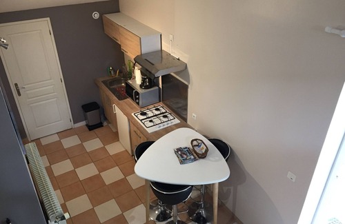Chalandray House | Small cottage by the river near Futuroscope with spa, swim pool, sauna, massages