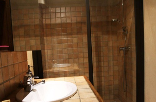 Le Clapier House | Small country house 20mn from Avène and 10mn from Lerab Ling
