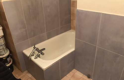 Marvejols Apartment | Small cozy n'est in the heart of a historic village