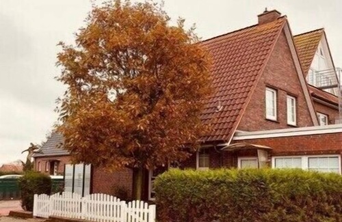 Norddeich Apartment | Small, cute apartment with terrace on the ground floor for 2 pers.