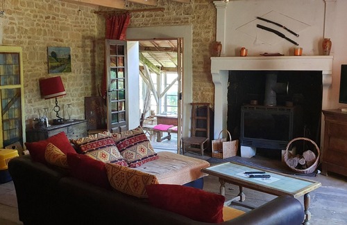Clussais-la-Pommeraie House | Small farm, capacity of 14 people, private swimming pool, near Futuroscope.