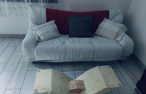Sorigny House | Small gite in the center of Montbazon, close to shops and the donjon.