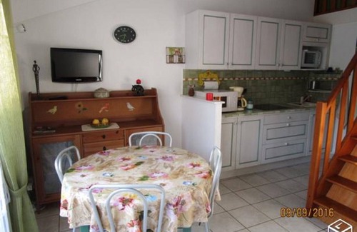 Saint-Martin-d'Ardeche Cottage | Small house in a residence with swimming pool