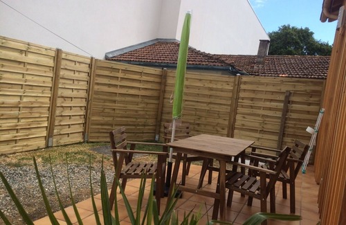 Andernos-les-Bains House | Small house in town center 150m from the beach