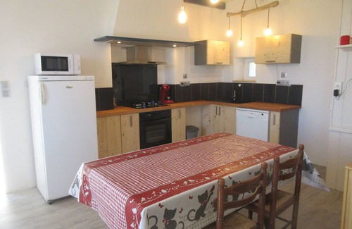 Saint-Bonnet-de-Condat House | Small house in the heart of Auvergne