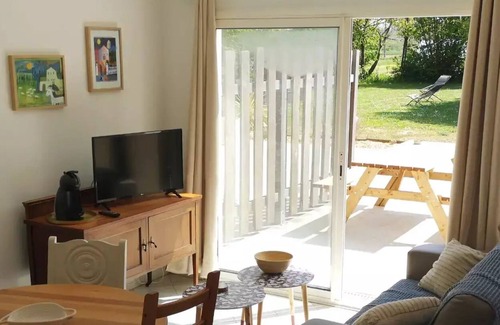 Pommerit-Jaudy Cottage | Small house of L'ermine.