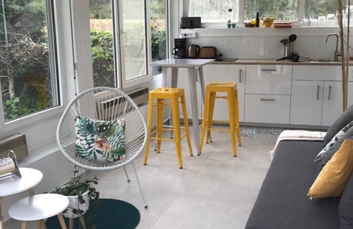 Saint-Cyr-sur-Mer House | Small house with pedestrian access to Port d'Alon cove (St Cyr sur Mer)