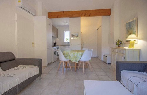 Frejus House | Small House With Garden - Residence With Pool