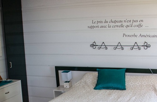 Sainte-Luce Ski Chalet | Small rustic and charming chalet, perfect for a weekend with a lover or family.
