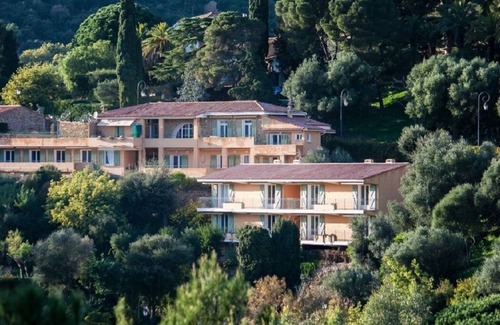 Bormes-Les-Mimosas Apartment | Small Studio N°5 with sea view