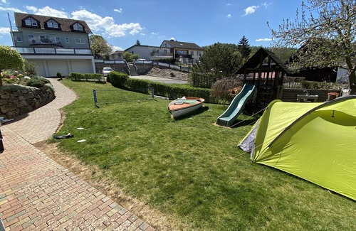 Nieder-Werbe Condo | Small vacation apartment (65m²) with "beautiful view" Garden with playground
