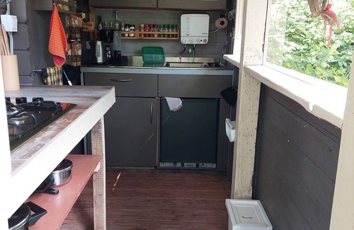Bodenfelde Cabin | Small wooden hut on the Hilkenberg -Lavendelhütte- for 1-2 persons in the middle of nature