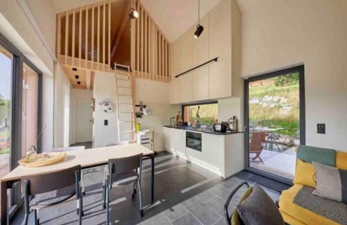 Immerath Apartment | Smalldesignhouse-sauna und Garten im Vulkankrater