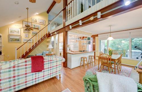 Lake Sequoyah House | Smallwood Cute Highlands Home with Screened Porch!