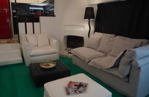 Sissi Villa | Smaris Collection/Sea Side Cosmopolitan Villa