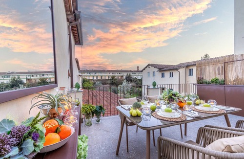 Lucca Historical Center Apartment | Smart Apartment with Terrace and elevator in Lucca