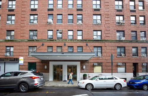 Lincoln Square Apartment | Smart UWS 1BR w/Doorman and amazing city views by Blueground