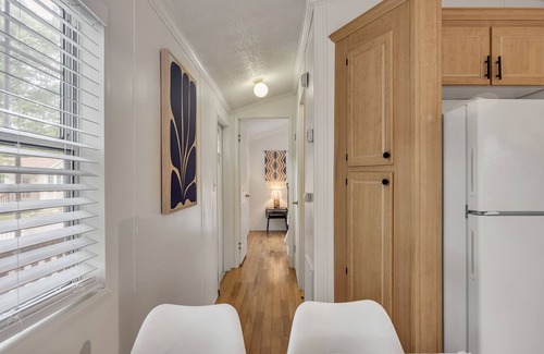Monteagle Cottage | Smarter than the Average Stay at the Yogi Cottage!