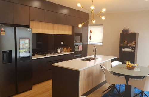 Papakura House | Smartly furnished 3 bedrooms house in Papakura