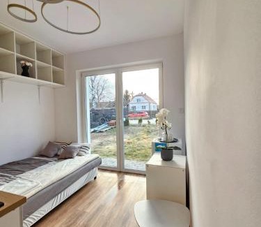 gmina Wisznia Mała Apartment | SmartRooms Hop to Wrocław
