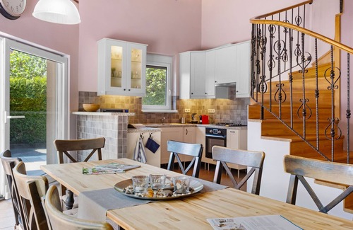 Siofok-Szabadifurdo House | Smeraldo by Interhome
