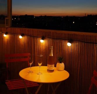 Lemasson Apartment | SMILE HÔME-Nid Panoramique VUE WOW ! SPAdéco - LoungeZEN - Terrasse ensoleillée - arrivée autonome - Netflix - emplacement idéal - Lumineux - rénové à neuf - Wifi Fibre -