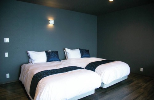Matsuyama Hotel | Smoking allowed 2nd floor twin room 3 persons /Matsuyama Ehime