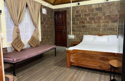 Khattalwada Resort | Smoky Falls Resort