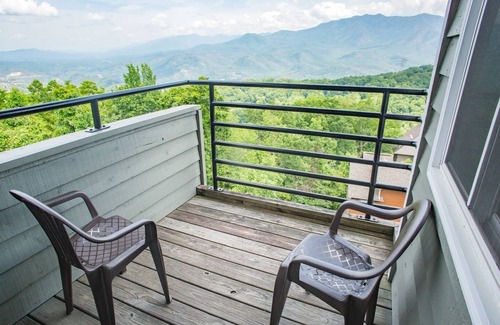 Chalet Village Condo | Smoky, Rustic and Relaxing Studio Condo - Views, Pools, Wifi