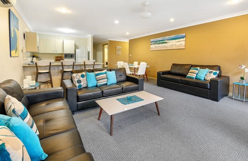 Korora Apartment | Smugglers On The Beach 3 Bedroom Apartment