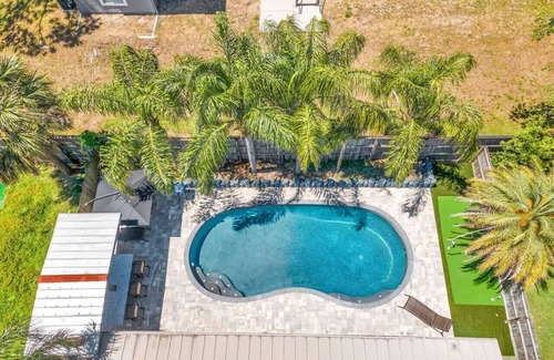 Isle of Palms House | SMV Palm Escape Retreat nr Mayo