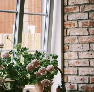 Kristinehamn House | Snällfäll Country living - Åkerbo gård charmigt renoverad flygel